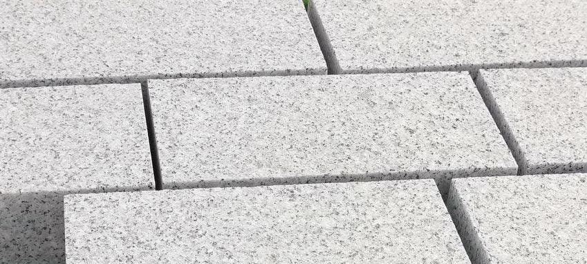 Sawn Granite Setts Edging Stones - yellow color