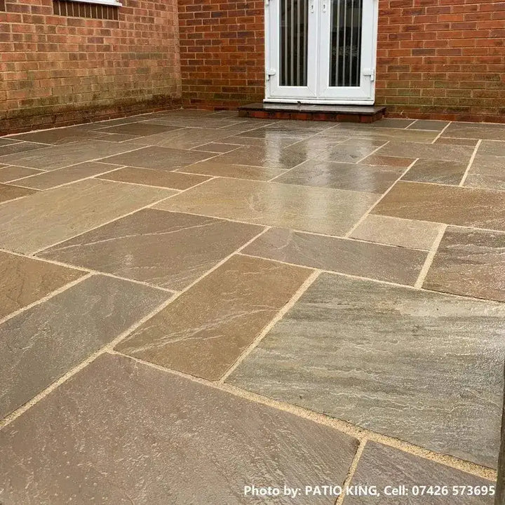 Raj blend Indian sandstone paving